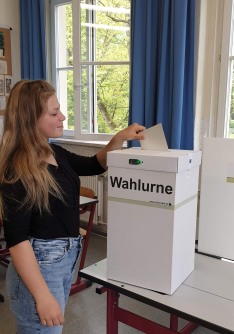 EU-Juniorwahlbüro am JMG - Wahlurne